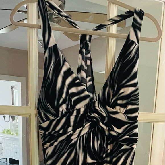Epilogue Halter Max dress. - Picture 1 of 5